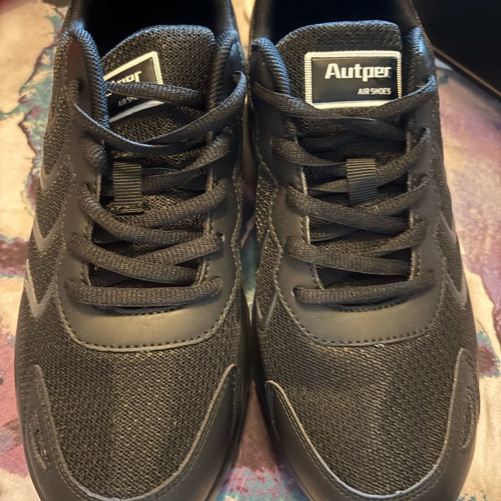 Black Athletic Shoes with Mesh Upper and Suede Overlays